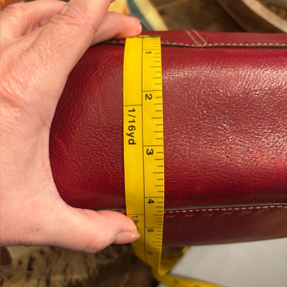 Fossil Oxblood Red Leather Shoulder Bag. Vintage 90s - Picture 14 of 17